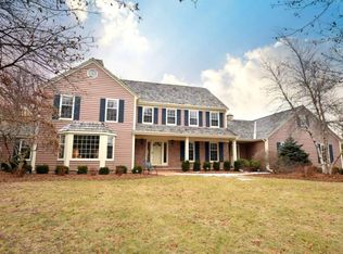 300 W Trillium Rd, Mequon, WI 53092