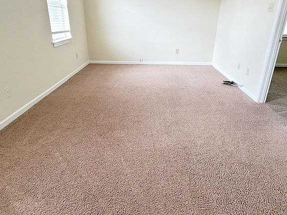 3rd image of 5925 Almond Creek North Ln