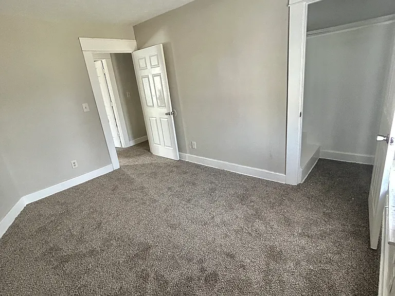 1625 Sturm Ave #1625 — Photo 9