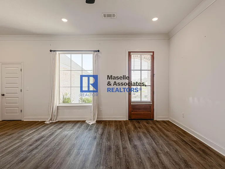 509 Silver Hill Dr — Photo 7