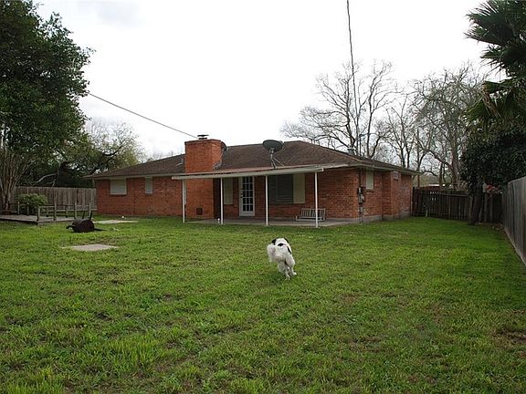 3rd image of 3662 Rebecca Dr