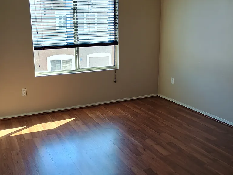 2450 W Glenrosa Ave #43 — Photo 3