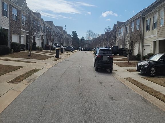 4th image of 11958 Fuller St