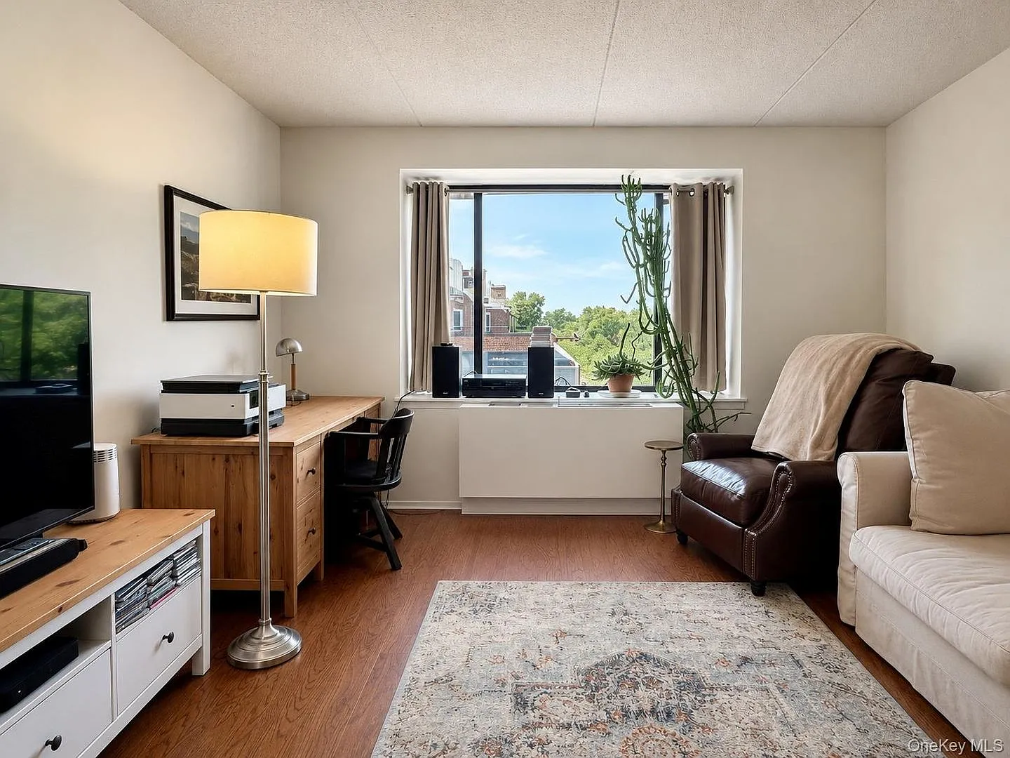 1 bed, 1.0 bath, 750 sqft, $2,700 — Photo 4