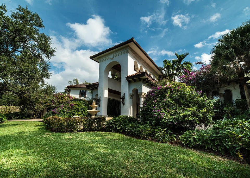 1st image of 16244 Bridlewood Cir