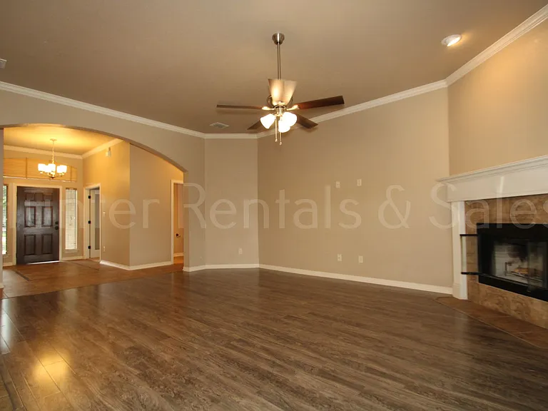 3114 Matador Dr — Photo 3