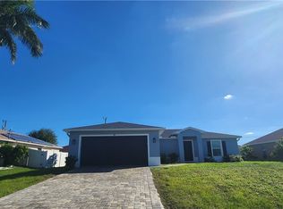318 NW 14th St, Cape Coral, FL 33993