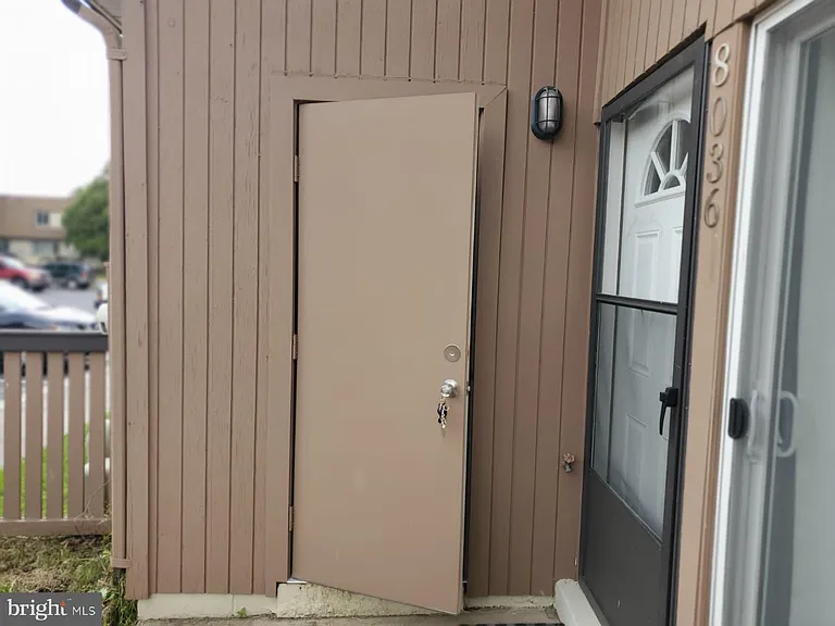 8036 Pantano Pl — Photo 25