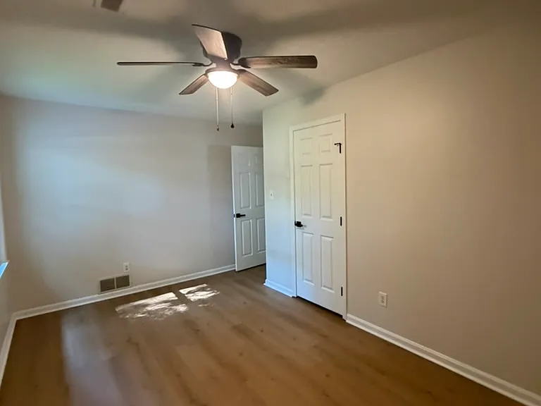 166 Kimberly Ct — Photo 25