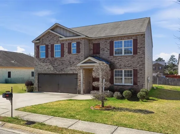 2234 Sawgrass Dr, Hampton, GA 30228