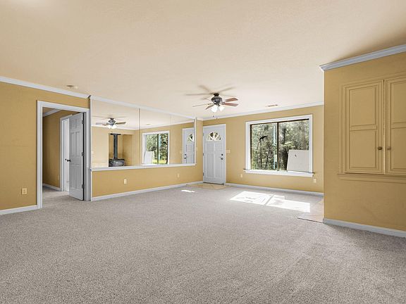 4th image of 11828 Atkins Rd