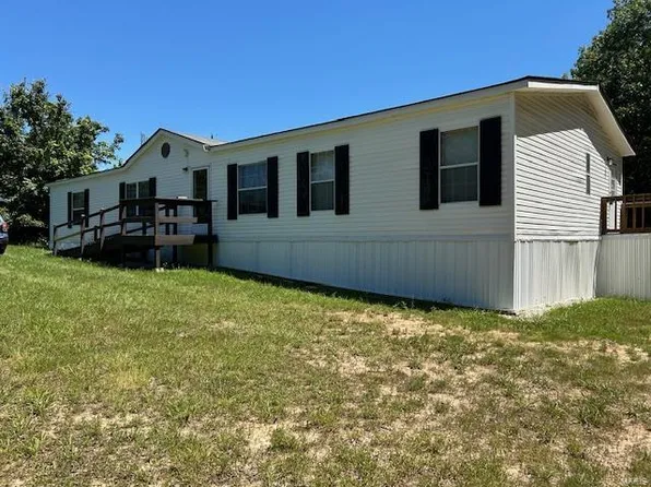 160 Wisteria Ln, Troy, MO 63379