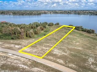 482 Sunset Pointe Dr, Lake Placid, FL 33852