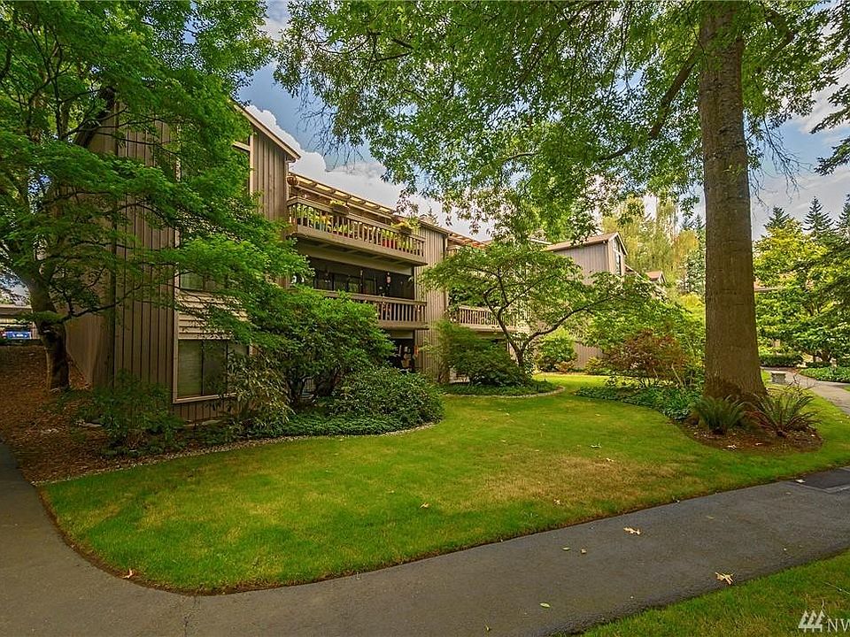 1st image of 1542 NE 140th St