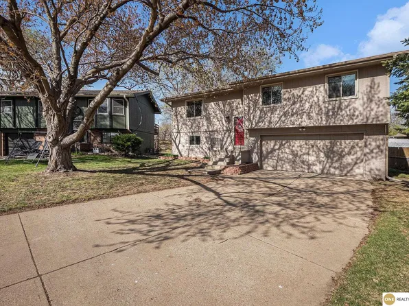 6011 N 106th Cir, Omaha, NE 68134