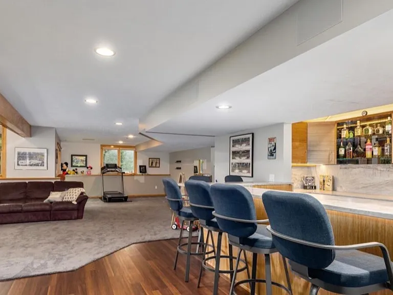61 Greystone Ct NE — Photo 20