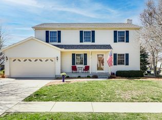 17 Aberdeen Way, Bloomington, IL