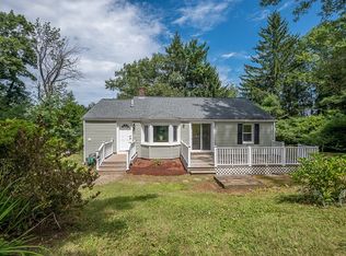 551 Pleasant St, Paxton, MA 01612