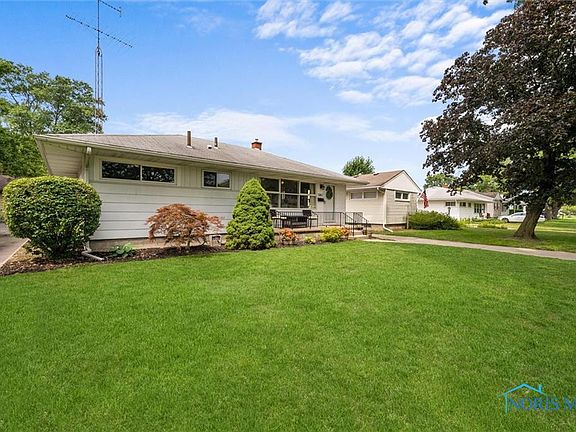 2nd image of 5143 Elaine Dr