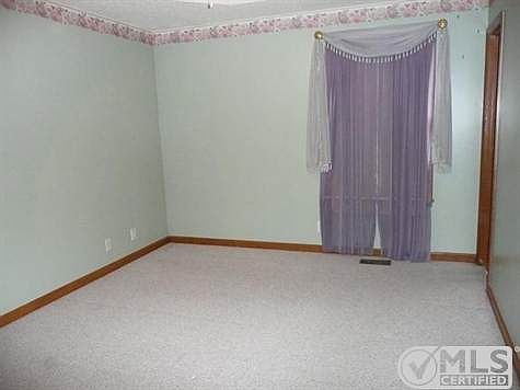 5th image of 1873 Crestmont Ct