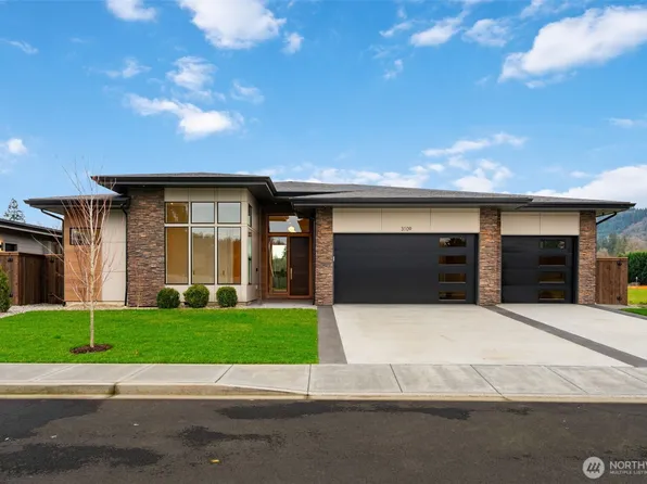 3109 Heron Street, Woodland, WA 98674