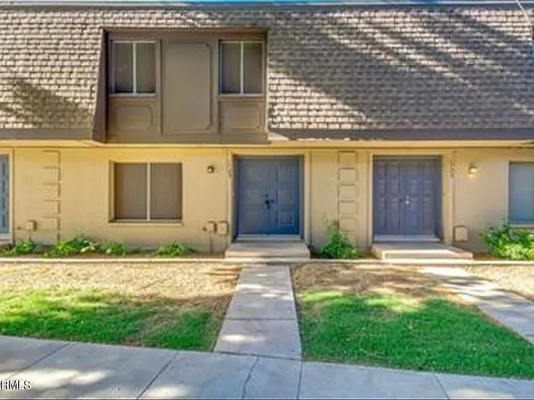 1728 E Ellis Dr — Photo 7