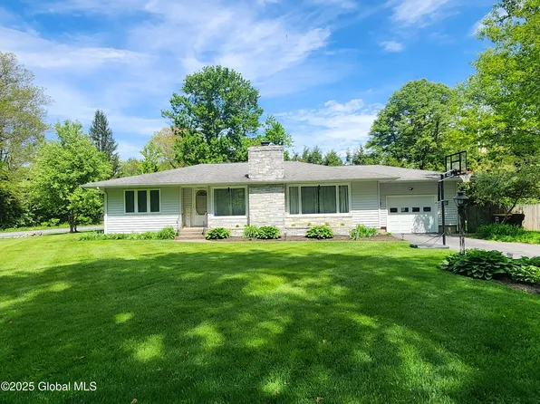 1 Laurel Road, Fort Edward, NY 12828