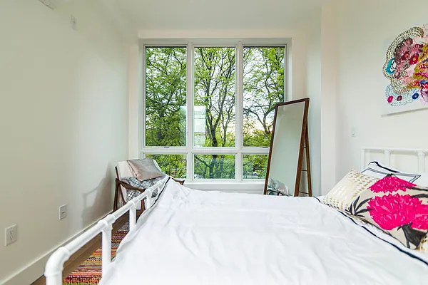 Rented by Nooklyn NYC LLC | media 14