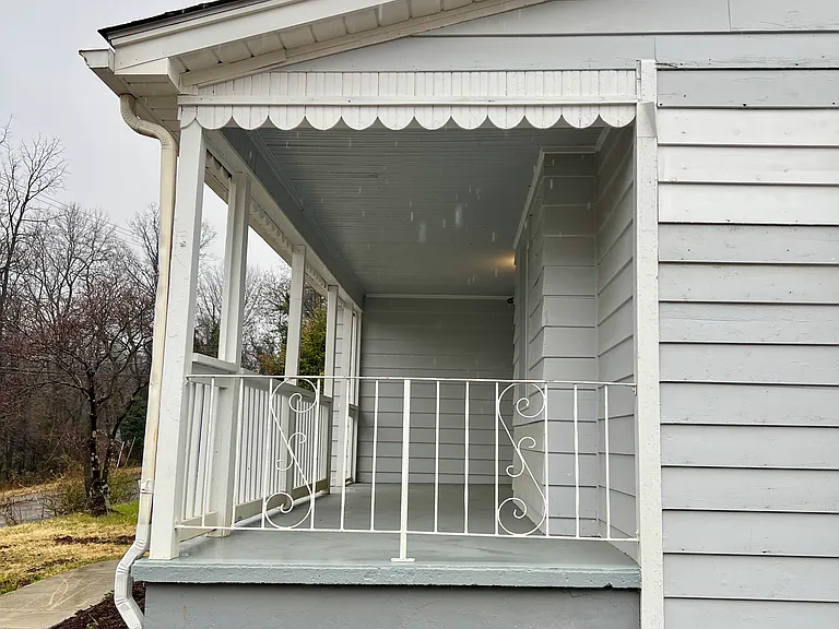 216 Craig Ave — Photo 10