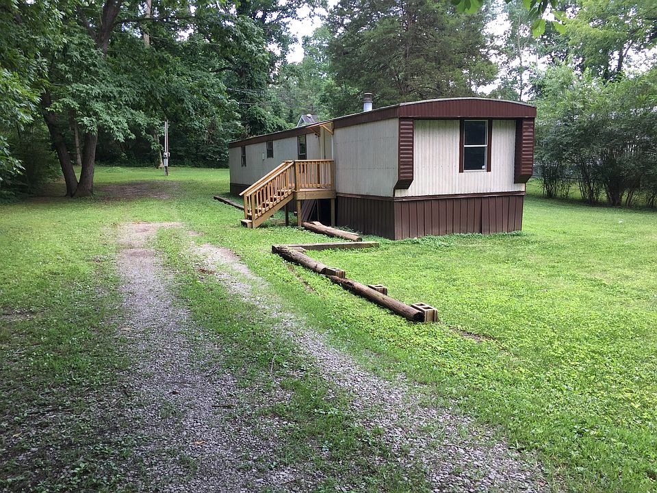 1st image of 610 Norris Dr