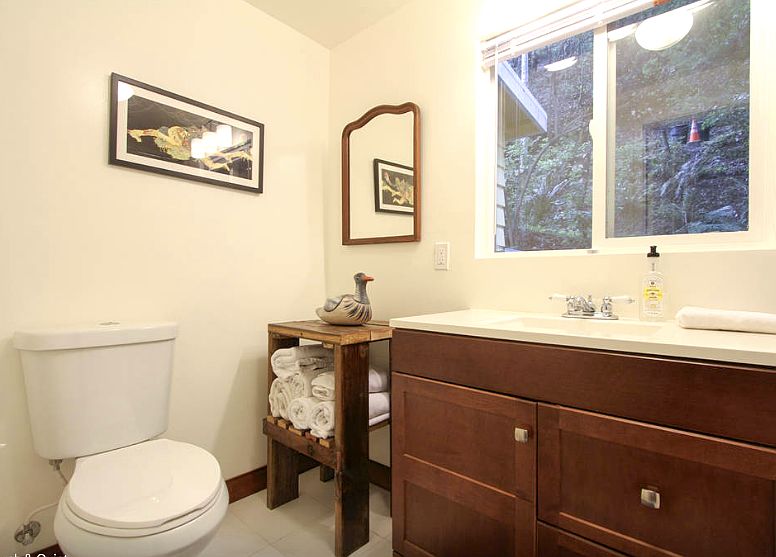 2nd image of 14415 Camino Del Arroyo