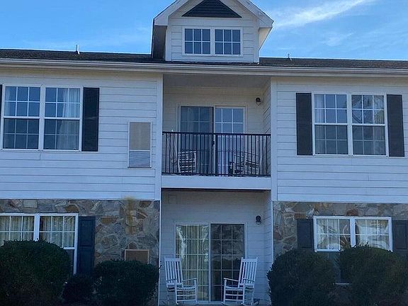 2nd image of 510 Little River Farm Boulevard #B102