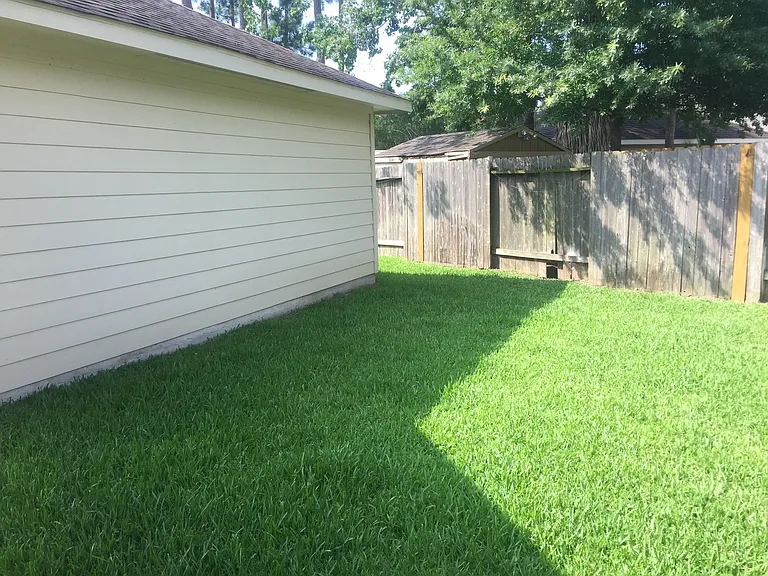 14207 Parable Ln — Photo 30
