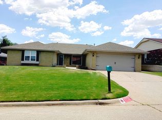6728 Willowridge Dr, Oklahoma City, OK 73122