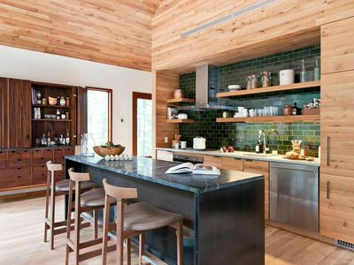 121 Ridgewood Rd., Kerhonhkson, NY, 12446