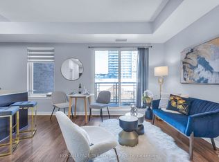 385 Prince Of Wales Dr #406, Mississauga, ON L5B 0C6