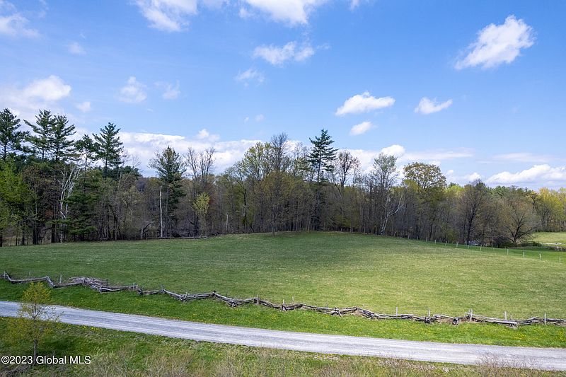 4th image of 14 Jubilee Acres