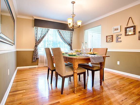 3rd image of 1646 Fox Hollow Ln