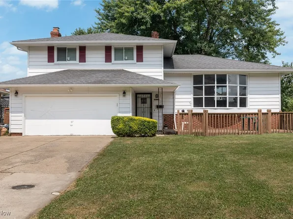 36229 Hillcrest Dr, Eastlake, OH 44095