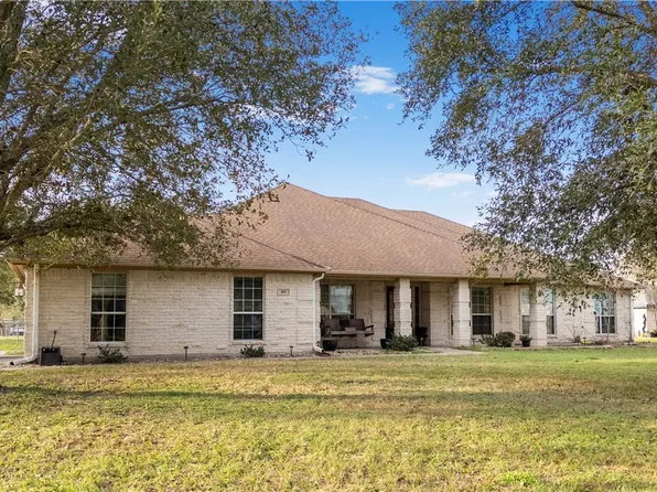 601 Bingham Rd, Victoria, TX 77904