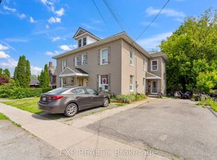 17 Spring St, Quinte West, ON K8V3Y6