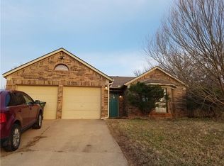 600 Old English Rd, Edmond, OK 73003