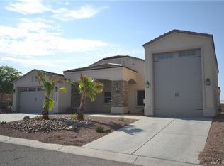 2082 E Valor Dr, Fort Mohave, AZ 86426