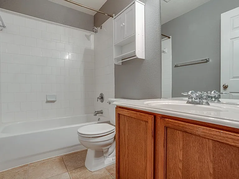 2640 Grayson Way #2640 — Photo 15