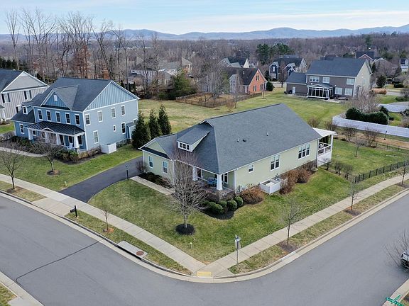 2nd image of 7652 Birchwood Hill Rd
