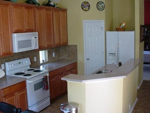 5th image of 9715 Great Basin Dr