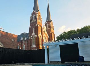 128 Adams St, Louisville, KY 40206