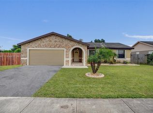 29861 SW 165th Ave, Homestead, FL 33033