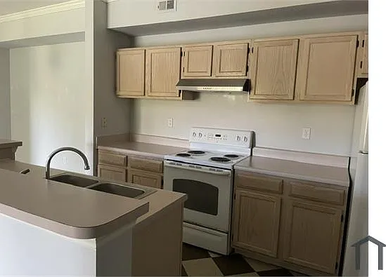 2 bed, 1200 sqft, $1,675 — Photo 4