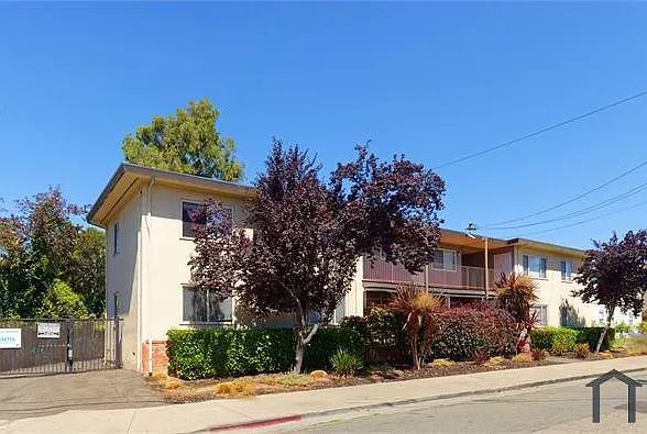 1 bed, 565 sqft, $1,749 — Photo 4